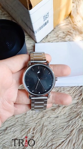 5.3K views · 18 reactions | Packing Fastrack 3278SM05 with love.  Fastrack Stunners. #reelsviralシfb #fastrack #fastrackwatch #followme | TRIO | Facebook