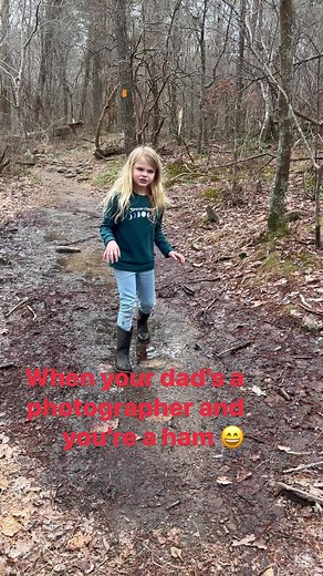 Pippa loves nature and she loves being her daddy’s model! Tommy Daspit Tommy Daspit Photographer | Kelly Daspit