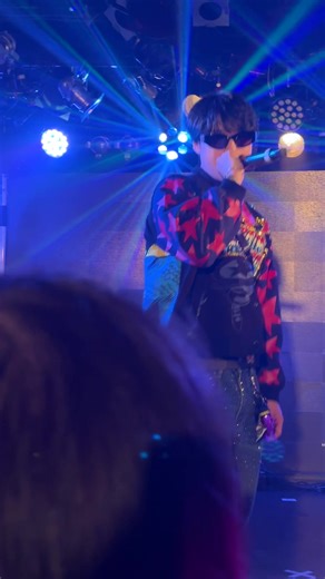 ハリー・ティッカーの生歌披露イベント