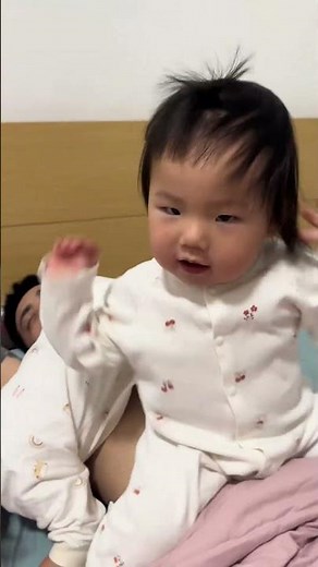 A day when two cute kids tortured their dad #cute #twindad