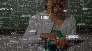 「タブレットを使用して、数式やデータ処理を女の子の上で移動するアニメーション。教育、科学のコンセプトがデジタル的に生成されたビデオ。」の動画素材（ロイヤリティフリー）1079710772 | Shutterstock