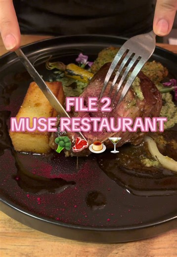 Happy Sunday everyone! Tonight we are fine dining at Muse! Honestly an incredible experience 10/10 ⭐️ You have to check it out if you’re local to PE or even just visiting! Thanks for tuning in to our file, we’ll see you next week 🩷 #Foodreview #southafrica #portelizabeth #muserestuarant