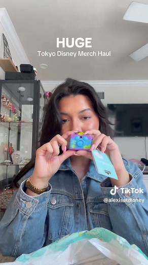 HUGE Tokyo Disneyland Merchandise Haul Review