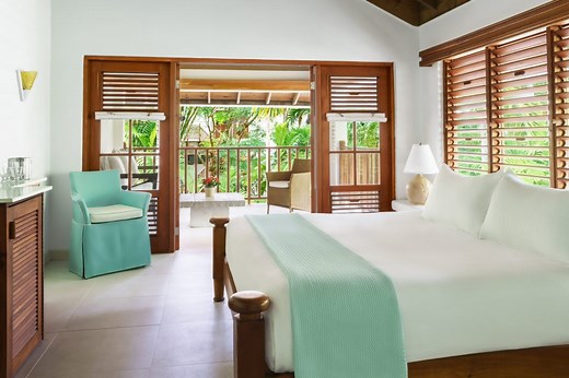 Couples Swept Away Rooms