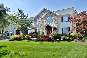 PHOTOS: Wayne's 'Real Housewife' Kathy Wakile Lists House For $800K