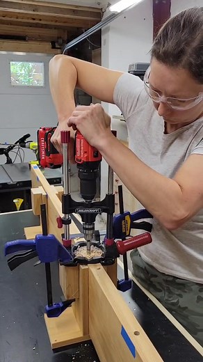 No drill press? No problem. Sometimes you just need to climb up onto your workbench to get it done 😄 #floatingshelves #hardware #install #woodworker #carpentry #drillingholes #4u Full video 👉 linkinbio