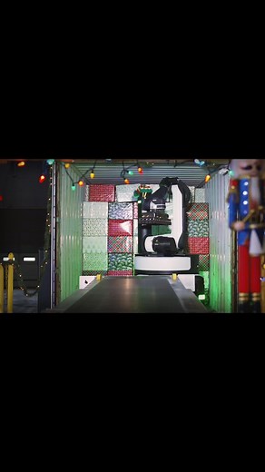Happy Holidays from Stretch, Spot, Atlas and the rest of the Boston Dynamics team! #bostondynamics #robotics #bostontiktok #fyp