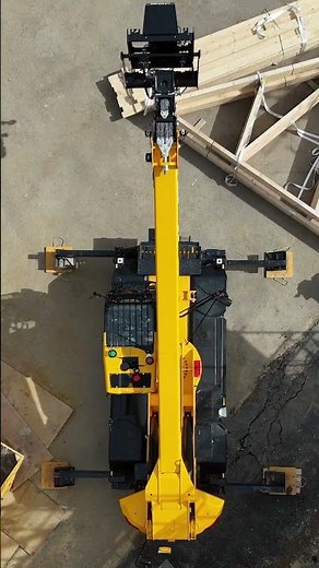 Perfect alternative to a crane: the JCB 558-260R rotating telehandler