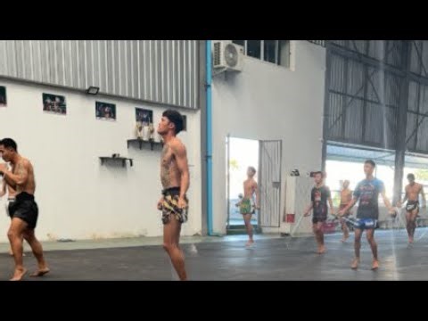 @unfarangenasie 🇹🇭 4K LIVE – Muay Thai Training in Thailand | Ferryman Fighting Academy 🇹🇭