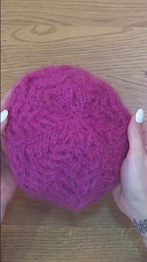 Disponible sur la chaine! Bonnet indispensable crochet #crochet #crochettutorial #viral #2024shorts