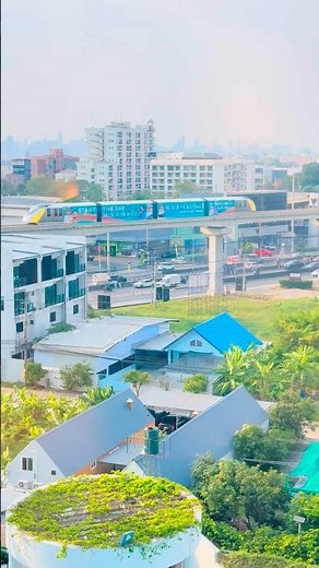 BANGKOK SKYTRAIN METRO VIEW 🚅🏙️ | THAILAND CITY LIFE 4K