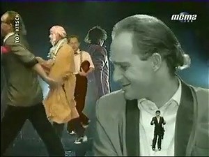 4.6M views · 42K reactions | Vincent Lagaf' fête ses 60 ans ! Qui se souvient de "Bo le lavabo", son tube improbable de 1990 ?  | Purecharts | Facebook
