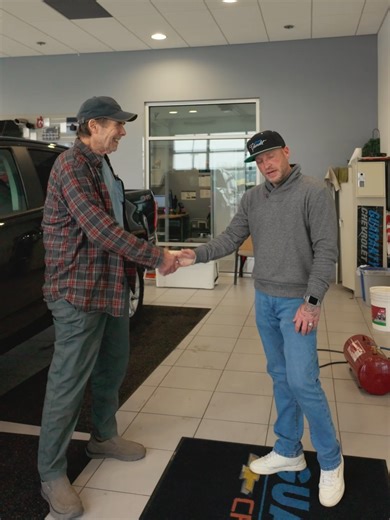 Nothing beats the feeling of driving off in the perfect truck 🚘 Randy did his homework, took his time, and found exactly what he was looking for—a 2021 Chevrolet Colorado right here at Guaranty Chevrolet. Hear him share his excitement alongside his sales consultant, Jedidiah Flatt, moments before heading home. Thanks for trusting us with your truck-buying journey! . . Guaranty Chevrolet | Your Path To A Reliable Vehicle . #GuarantyChevrolet #ChevyColorado #CustomerTestimonial #TruckLife #ChevyN
