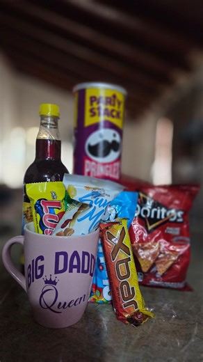 Deana-Rae Clayton | Content Creator | Motivational Speaker on Instagram: "This season, choose intention over impulse. Let your gifts tell a story — one of care, joy, and connection. My travel agent @caroztravelagency always takes good care of my travel plans but the intentional gift for the holiday season has truly warmed my heart. Thank you 😊 #caroztravelagency #christmas2025 #clientgifts #giftgiving"