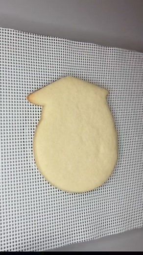 My first graduation order of the season went out this weekend It was for a preschool graduation, so we did some smiley faces with grad cap cookies # | Southstreetcookies