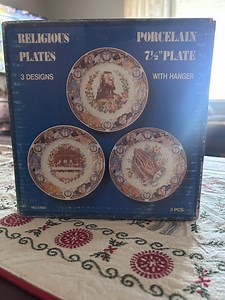Vintage Religous Plates: Jesus, Praying Hands, Last Supper - Etsy