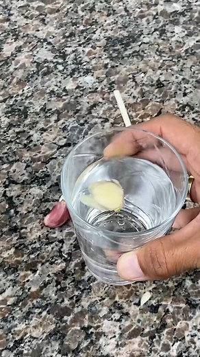 188K views · 4.7K reactions | Drink A Glass Of Garlic Water Every Day, And See The Miracles That Happen | Tips and Tricks US | Facebook