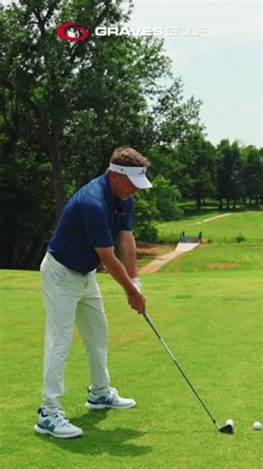 239K views · 1K reactions | Transform your game by switching from a conventional swing to the Single Plane Swing! ️‍♂️ Simplify your alignment and improve your consistency. Discover how a natural arm position can enhance your swing. #GravesGolf #SinglePlaneSwing #GolfTips #GolfTraining #GolfCommunity | Graves Golf | Facebook