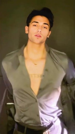 This Is How Strong Men Dance | Power, Confidence, and Hips