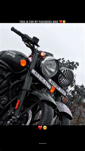 Aditya Raj | Pasandida bike ❤️🥹… . . . . . . . . #royalenfield #bullet #bulletlovers #royalenfielclassic #roger #skyview #brotherhood #black... | Instagram