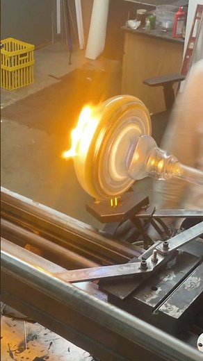 Making a large encalmo borosilicate glass sculpture. #glassblowing