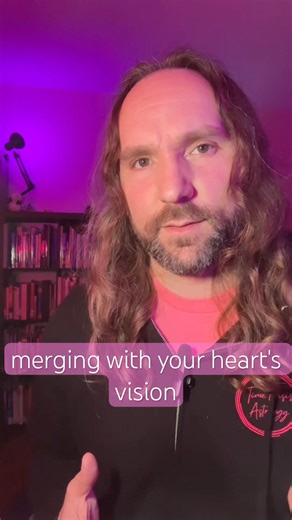 Leo 2026: You Aren't the Supporting Role Anymore! 🎭 Neptune in Aries