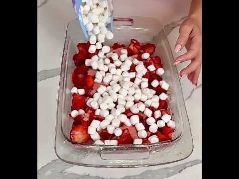 2 easy strawberry desserts