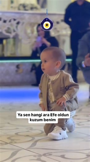 drmuzikk on Instagram: "Maşallah kuzuma.. 🎥 @balikesirdans ------------------------------------------------------ Daha fazlası için sayfamızı ziyaret edebilirsiniz @drmuzikk ------------------------------------------------------ #türkülerimiz#türkü#drmuzikk#türküler#bağlama#saz#music#müzik#halkmüziği"