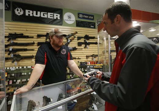 Missouri law barring police from enforcing federal gun laws creates confusion