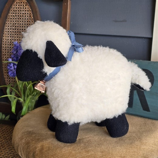 Vintage Black Face Sheep Plush, Suffolk Lamb With Bell - Etsy