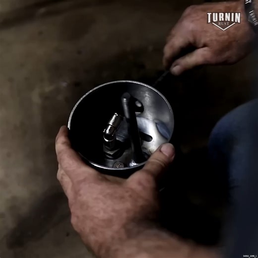 GMC On Custom Air Ride #satisfying #restored #repair #revival #cars #turninrust | Turnin Rust