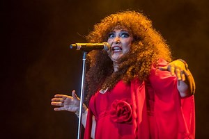 Amanda Miguel - Dudas (En Vivo Desde El Auditorio Nacional) | Amanda Miguel fans