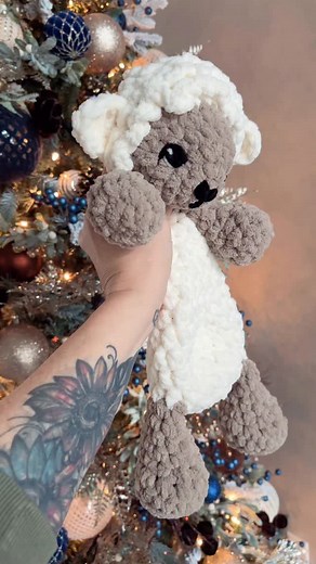 322 reactions · 19 shares | My new favorite 凉 Pattern: @jennyloopydo | Nella's Cottage | Facebook