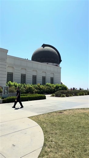 World famous Griffith Observatory in Los Angeles #losangeles #usa #griffithobservatory