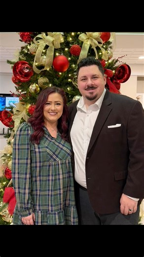 25 photos for 2025 🩷🩷 ‘25 you were good to us, here’s to 2026!! | Lindsey Miller Stuffle