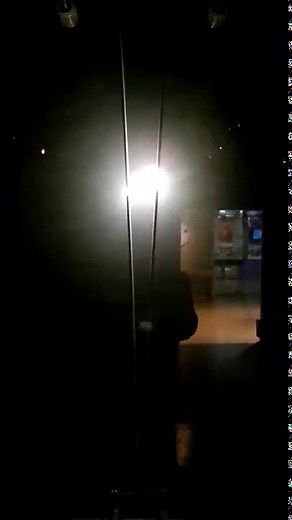 アーク放電（electric arc）