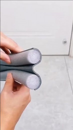 🚪 Comment isoler sa porte d'entrée en quelques étapes simples et économiques ? ❄️#meilleursavis