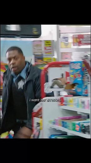 The police spared the woman who stole.#shorts #movie | Factswithzari