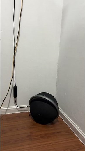 Harman Kardon Onyx Studio 7 sound test