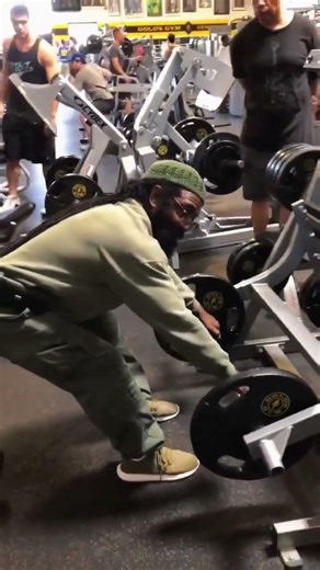 Turn the vertical press into a barbell Row