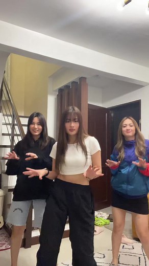 Wiggle Wiggle Dance Challenge: Fun TikTok Moves