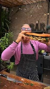 Nothing to do with the usual sandwich 😮 #chefmaxmariola