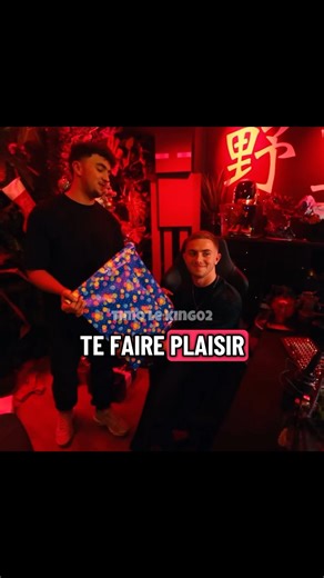 Inoxtag offre un magnifique cadeau à Michou 😂 #inoxtag #michou