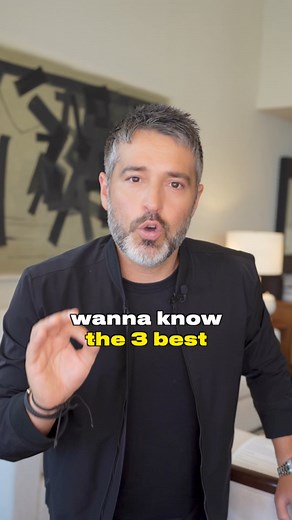 89K views · 1K reactions | Want to know the 3 best wood floor and paint color combinations? Here they are, so make sure to save this video for later and let us know what you think in the comments below. #paintcolors #hardwoodfloors #oakwood #naturalwood #creampaint #paintideas #homerenovations #homeinspiration #interiordesigntrends #interiordesigntips | Kreiss | Facebook