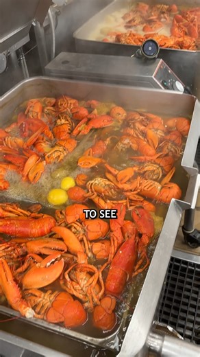 Las Vegas's Best Buffet AYCE Lobster! . . . #buffet #lasvegas #vegas #ayce #lobster | Here Be Barr