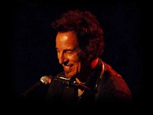 Bruce Springsteen- Santa Claus Is Coming To Town (Acoustic)