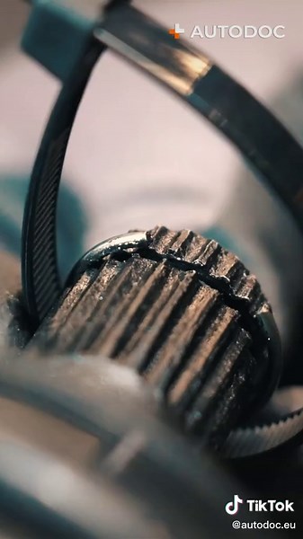 How to quickly put a snap ring on a CV joint. Have you tried this method? 🛠⚙ #autodoc #autohack #carhacks #carservice #easydiy #diy #autoparts