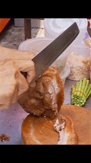 Popular！Roast Pork Belly Egg Rice Master/在地人激推！炸豬肉打拋豬 #pork_basil_fried_rice #street_food