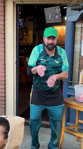 🎃 Downtown Davis Treat Trail is almost here! 👻 Get ready for one of Davis’s favorite family traditions happening Friday, October 31 from 3–5 PM! Bring your little ghosts, superheroes, and princesses downtown for an afternoon filled with trick-or-treating, candy, costumes, and community fun. 🍬✨ Participating businesses throughout Downtown Davis and Davis Commons Plaza will be handing out treats and goodies while the streets come alive with festive decorations, photo ops with the Princess Pals,