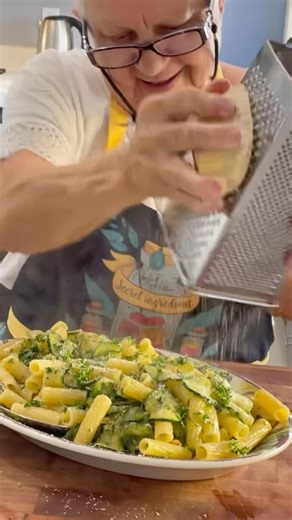 Anna Prezio on Instagram: "Pasta con zucchine (Zucchini pasta) Her garden is exploding with zucchini right now. So, if you’re a fan of zucchini you’re going to love the next couple of posts  #zucchini #zucchinipasta #pasta #italiancooking #southernitaly #italy#cook #cooking #chef #sandiego #california #super_italy #italia"